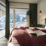 Coolnest 4* 메이른호픈