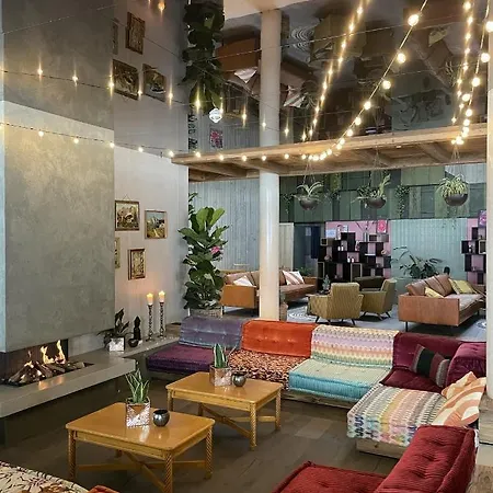 Ξενοδοχείο Coolnest 4*