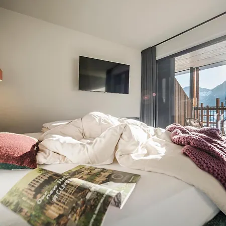 Coolnest Szálloda 4*