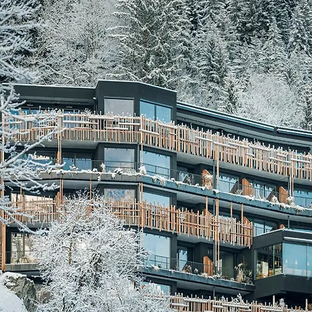 Szálloda Coolnest Mayrhofen