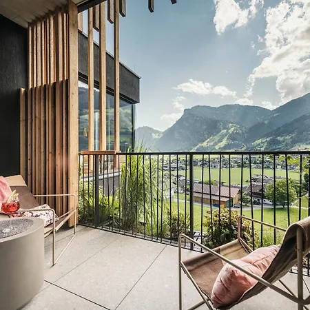 Coolnest Szálloda Mayrhofen