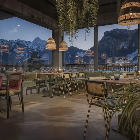 Coolnest Ξενοδοχείο 4*