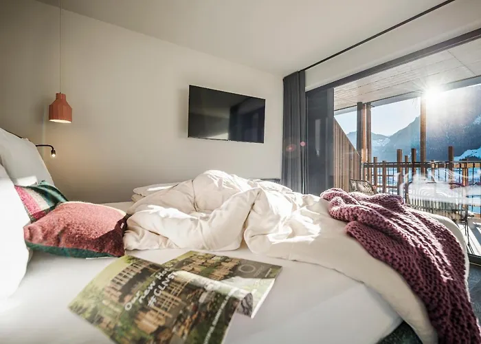 Coolnest Отель 4*