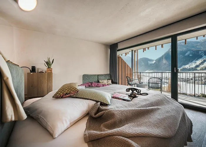 Coolnest Отель 4*