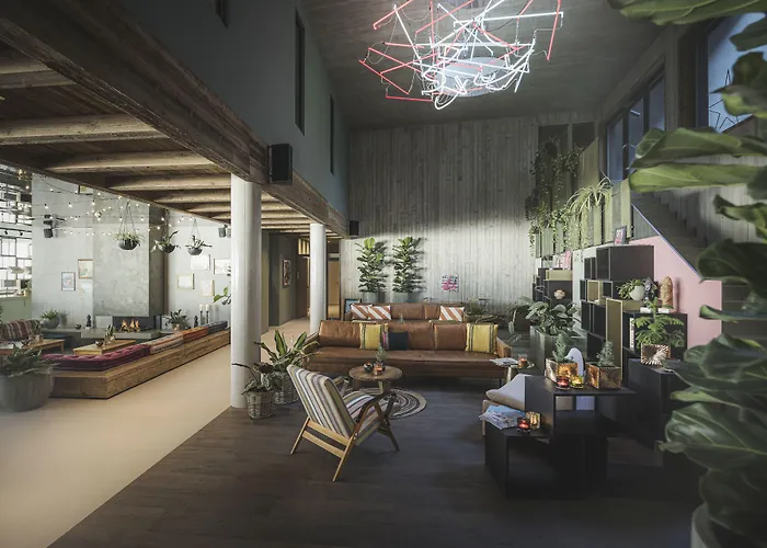 Отель Coolnest 4*